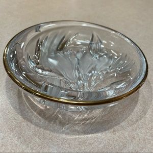 Vintage Mikasa Frosted Embossed Orchid Gold Rim Oval 5” Rings Watch Candy Dish.